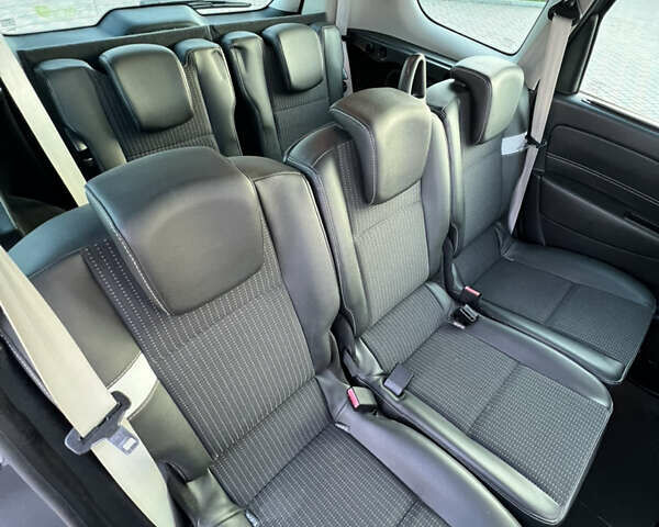 Бежевый Рено Гранд Сценик, объемом двигателя 1.6 л и пробегом 171 тыс. км за 10200 $, фото 42 на Automoto.ua