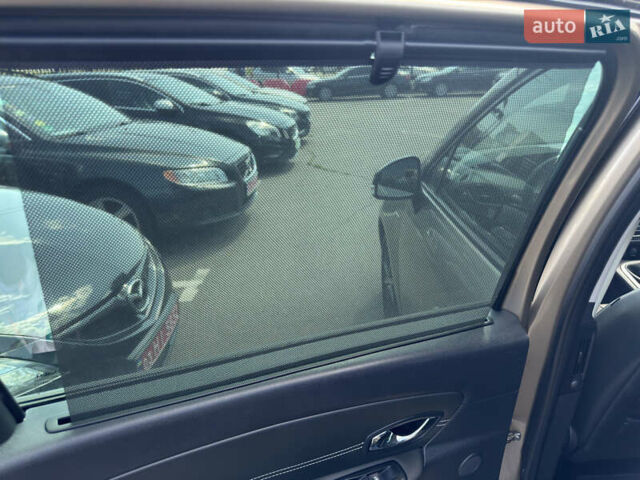 Бежевый Рено Гранд Сценик, объемом двигателя 2 л и пробегом 241 тыс. км за 13000 $, фото 37 на Automoto.ua