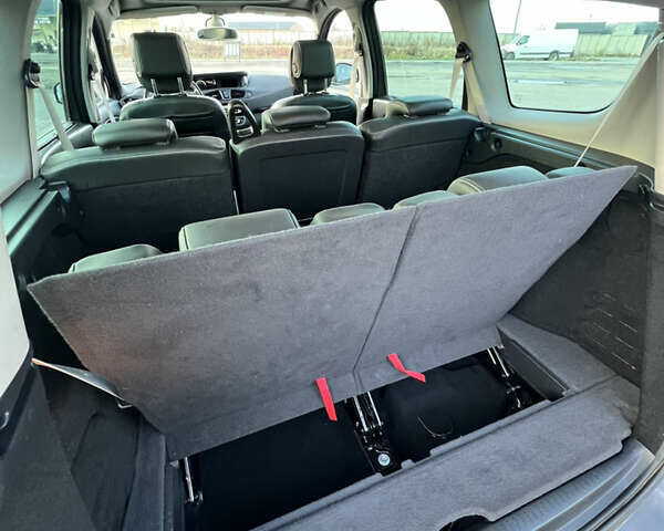 Бежевый Рено Гранд Сценик, объемом двигателя 1.6 л и пробегом 171 тыс. км за 10200 $, фото 39 на Automoto.ua