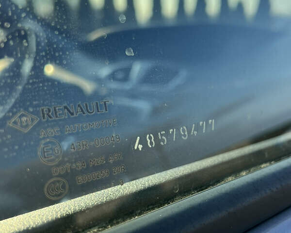 Бежевый Рено Гранд Сценик, объемом двигателя 1.6 л и пробегом 171 тыс. км за 10200 $, фото 32 на Automoto.ua