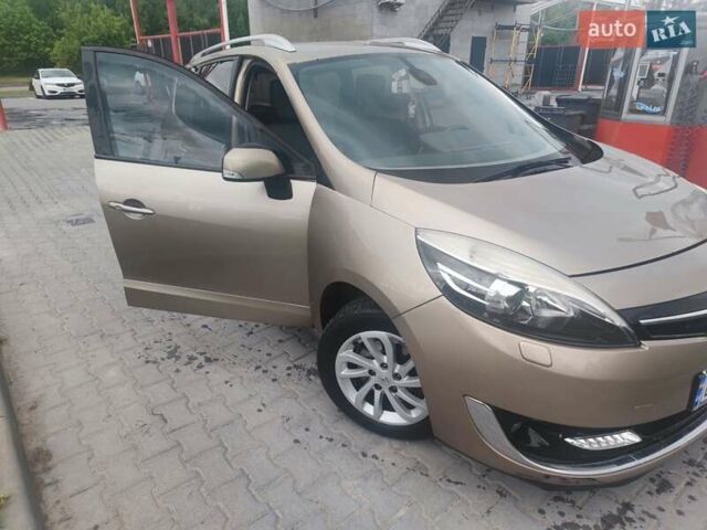 Бежевый Рено Гранд Сценик, объемом двигателя 1.5 л и пробегом 235 тыс. км за 8400 $, фото 2 на Automoto.ua