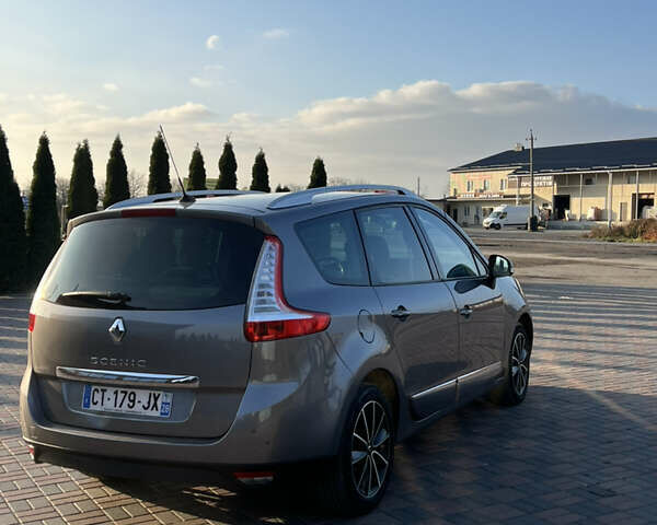 Бежевый Рено Гранд Сценик, объемом двигателя 1.6 л и пробегом 171 тыс. км за 10200 $, фото 8 на Automoto.ua