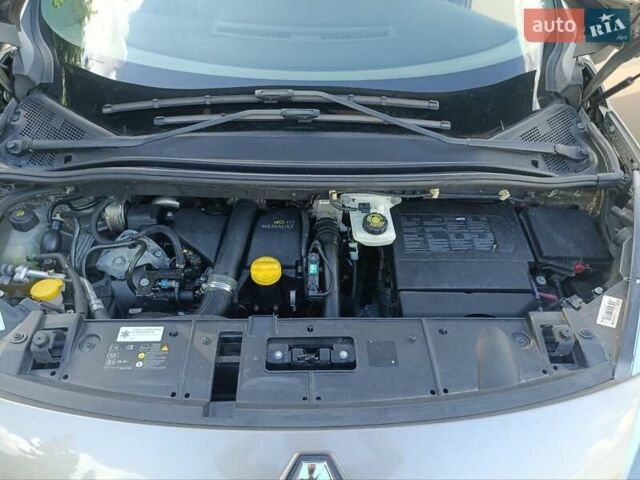 Бежевый Рено Гранд Сценик, объемом двигателя 1.5 л и пробегом 228 тыс. км за 8999 $, фото 16 на Automoto.ua