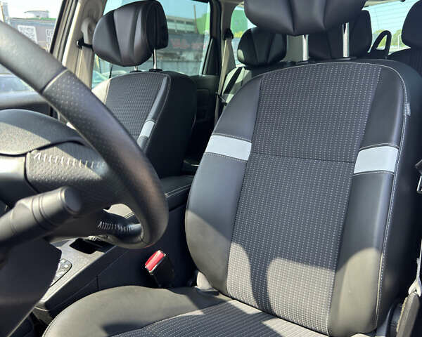 Бежевый Рено Гранд Сценик, объемом двигателя 2 л и пробегом 241 тыс. км за 13000 $, фото 23 на Automoto.ua