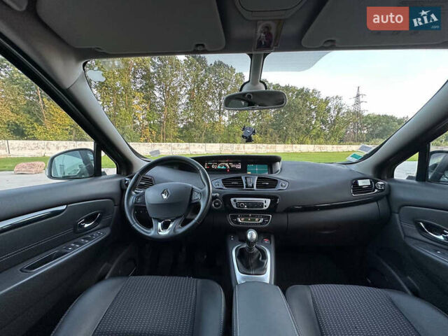 Рено Гранд Сценик 2013 в Луцке на Automoto.ua Бежевый Рено Гранд Сценик, объемом двигателя 1.46 л и пробегом 253 тыс. км за 8399 $, фото 8 на Automoto.ua