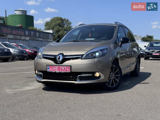 Бежевый Рено Гранд Сценик, объемом двигателя 2 л и пробегом 241 тыс. км за 13000 $, фото 11 на Automoto.ua