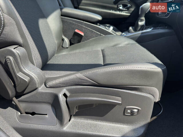 Бежевый Рено Гранд Сценик, объемом двигателя 2 л и пробегом 241 тыс. км за 13000 $, фото 25 на Automoto.ua