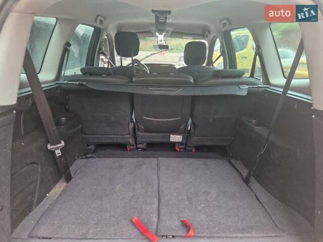 Бежевий Рено Гранд Сценік, об'ємом двигуна 1.5 л та пробігом 222 тис. км за 7500 $, фото 3 на Automoto.ua