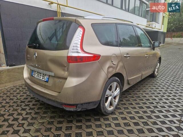 Бежевий Рено Гранд Сценік, об'ємом двигуна 1.5 л та пробігом 222 тис. км за 7500 $, фото 11 на Automoto.ua