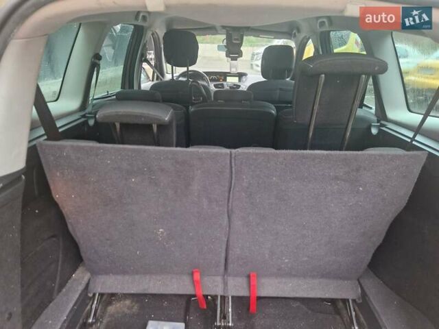 Бежевий Рено Гранд Сценік, об'ємом двигуна 1.5 л та пробігом 222 тис. км за 7500 $, фото 4 на Automoto.ua