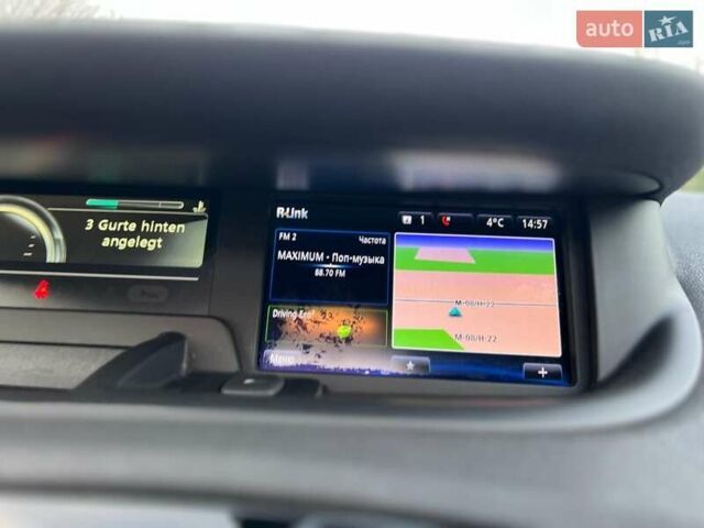 Бежевий Рено Гранд Сценік, об'ємом двигуна 1.5 л та пробігом 131 тис. км за 12800 $, фото 39 на Automoto.ua