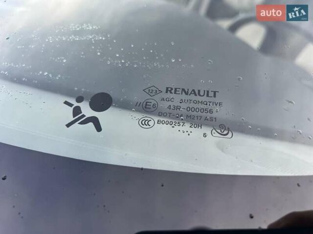 Бежевий Рено Гранд Сценік, об'ємом двигуна 1.5 л та пробігом 131 тис. км за 12800 $, фото 30 на Automoto.ua