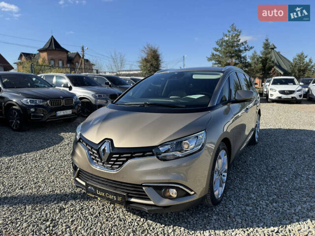 Бежевий Рено Гранд Сценік, об'ємом двигуна 1.5 л та пробігом 200 тис. км за 15900 $, фото 5 на Automoto.ua