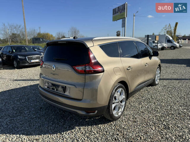 Бежевий Рено Гранд Сценік, об'ємом двигуна 1.5 л та пробігом 200 тис. км за 15900 $, фото 14 на Automoto.ua