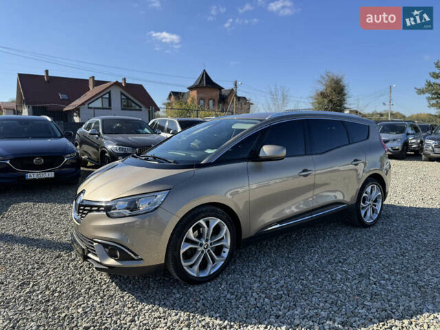 Бежевий Рено Гранд Сценік, об'ємом двигуна 1.5 л та пробігом 200 тис. км за 15900 $, фото 7 на Automoto.ua