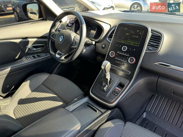 Бежевий Рено Гранд Сценік, об'ємом двигуна 1.5 л та пробігом 200 тис. км за 15900 $, фото 29 на Automoto.ua