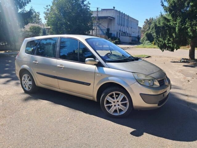 Бежевый Рено Гранд Сценик, объемом двигателя 2 л и пробегом 220 тыс. км за 4200 $, фото 1 на Automoto.ua