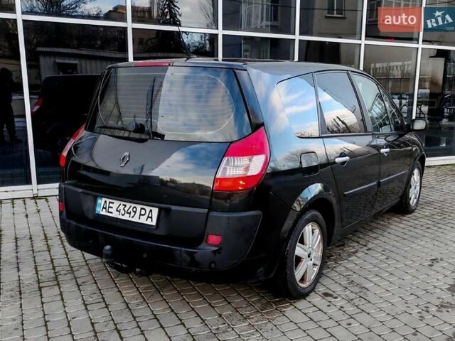 Чорний Рено Гранд Сценік, об'ємом двигуна 2 л та пробігом 238 тис. км за 3790 $, фото 13 на Automoto.ua