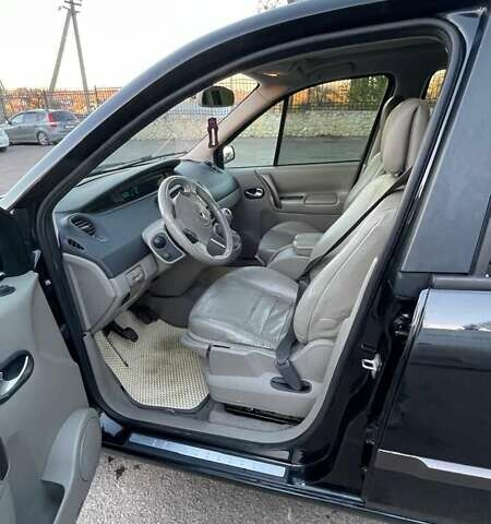 Черный Рено Гранд Сценик, объемом двигателя 1.6 л и пробегом 201 тыс. км за 4450 $, фото 15 на Automoto.ua