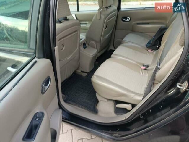 Черный Рено Гранд Сценик, объемом двигателя 1.9 л и пробегом 484 тыс. км за 4400 $, фото 8 на Automoto.ua