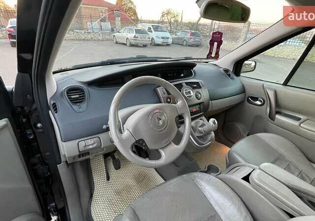 Черный Рено Гранд Сценик, объемом двигателя 1.6 л и пробегом 201 тыс. км за 4450 $, фото 9 на Automoto.ua