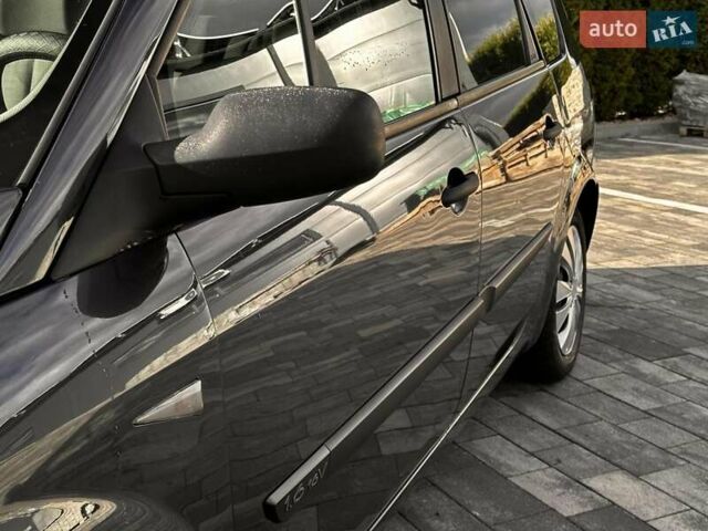 Черный Рено Гранд Сценик, объемом двигателя 1.6 л и пробегом 280 тыс. км за 3600 $, фото 20 на Automoto.ua