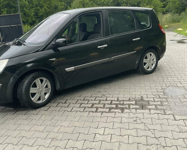 Чорний Рено Гранд Сценік, об'ємом двигуна 1.6 л та пробігом 245 тис. км за 4250 $, фото 1 на Automoto.ua