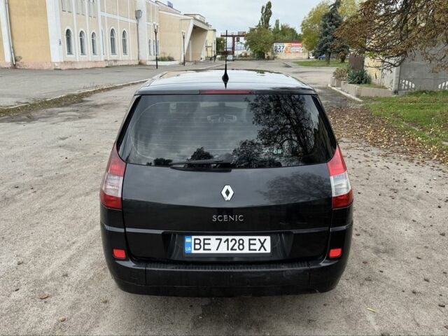 Черный Рено Гранд Сценик, объемом двигателя 2 л и пробегом 280 тыс. км за 4450 $, фото 4 на Automoto.ua