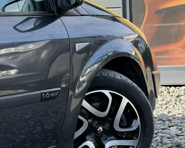 Рено Гранд Сценик 2005 в Стрые на Automoto.ua Черный Рено Гранд Сценик, объемом двигателя 1.6 л и пробегом 229 тыс. км за 4900 $, фото 29 на Automoto.ua