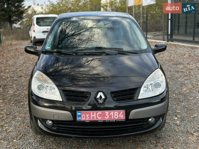 Черный Рено Гранд Сценик, объемом двигателя 2 л и пробегом 211 тыс. км за 5600 $, фото 4 на Automoto.ua