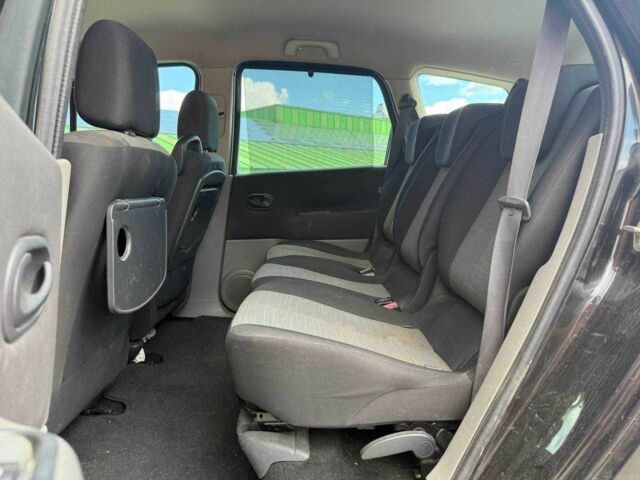 Чорний Рено Гранд Сценік, об'ємом двигуна 1.5 л та пробігом 368 тис. км за 4790 $, фото 9 на Automoto.ua