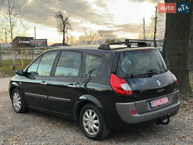 Черный Рено Гранд Сценик, объемом двигателя 2 л и пробегом 211 тыс. км за 5600 $, фото 12 на Automoto.ua