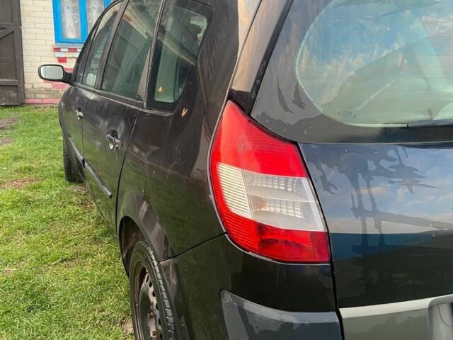 Чорний Рено Гранд Сценік, об'ємом двигуна 2 л та пробігом 280 тис. км за 1900 $, фото 5 на Automoto.ua