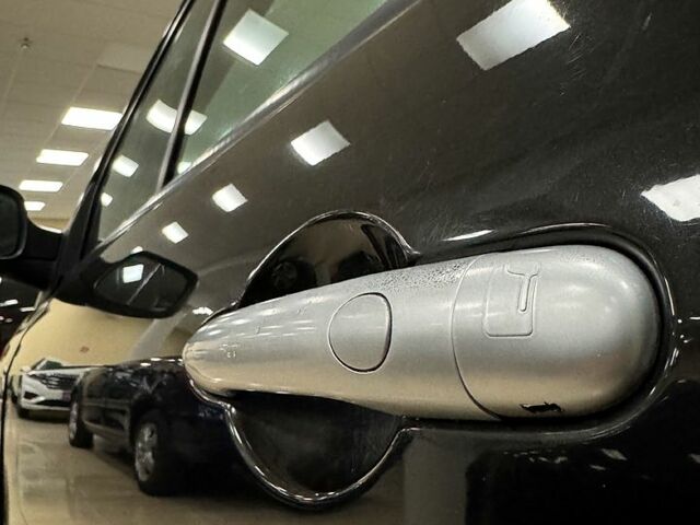 Рено Гранд Сценик 2006 в Кропивницком (Кировограде) на Automoto.ua Черный Рено Гранд Сценик, объемом двигателя 20 л и пробегом 194 тыс. км за 6000 $, фото 3 на Automoto.ua