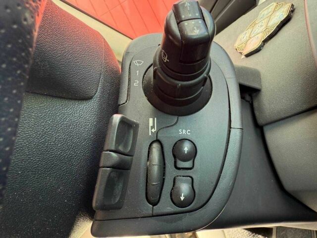 Чорний Рено Гранд Сценік, об'ємом двигуна 1.5 л та пробігом 368 тис. км за 4790 $, фото 22 на Automoto.ua