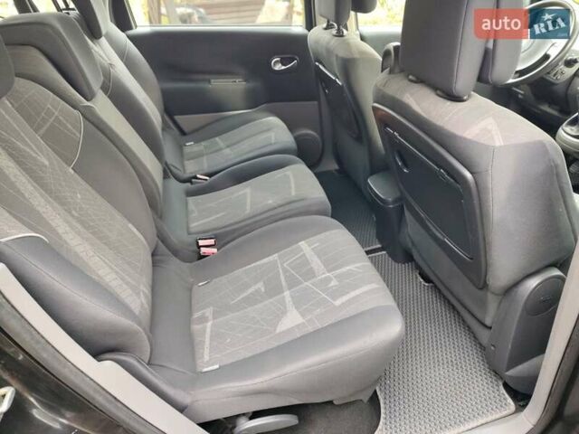 Чорний Рено Гранд Сценік, об'ємом двигуна 1.6 л та пробігом 240 тис. км за 5350 $, фото 86 на Automoto.ua