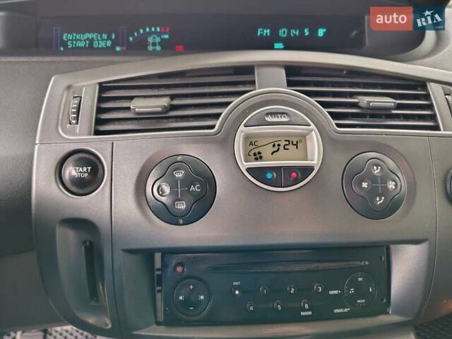 Чорний Рено Гранд Сценік, об'ємом двигуна 1.6 л та пробігом 240 тис. км за 5350 $, фото 80 на Automoto.ua