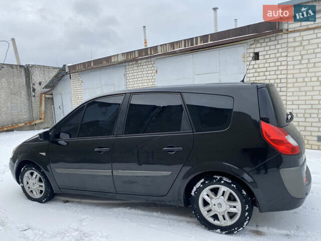 Чорний Рено Гранд Сценік, об'ємом двигуна 1.6 л та пробігом 255 тис. км за 4950 $, фото 5 на Automoto.ua