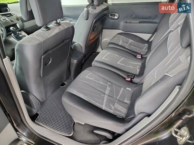 Чорний Рено Гранд Сценік, об'ємом двигуна 1.6 л та пробігом 240 тис. км за 5350 $, фото 81 на Automoto.ua