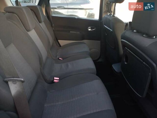 Рено Гранд Сценик 2007 в Полтаве на Automoto.ua Черный Рено Гранд Сценик, объемом двигателя 1.6 л и пробегом 207 тыс. км за 6300 $, фото 20 на Automoto.ua