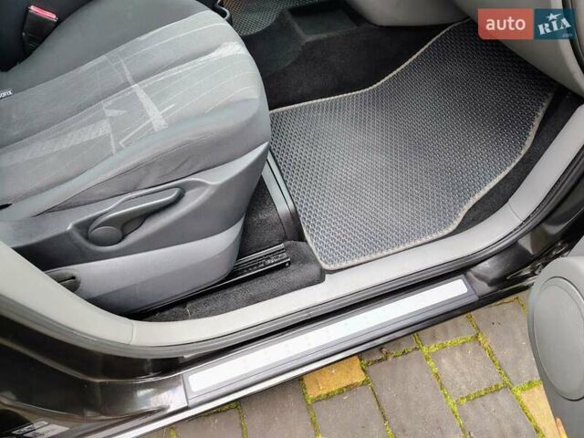 Чорний Рено Гранд Сценік, об'ємом двигуна 1.6 л та пробігом 240 тис. км за 5350 $, фото 104 на Automoto.ua