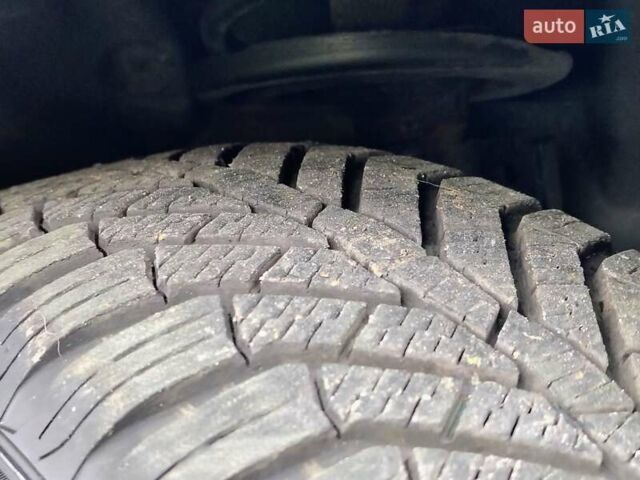 Чорний Рено Гранд Сценік, об'ємом двигуна 1.6 л та пробігом 240 тис. км за 5350 $, фото 28 на Automoto.ua