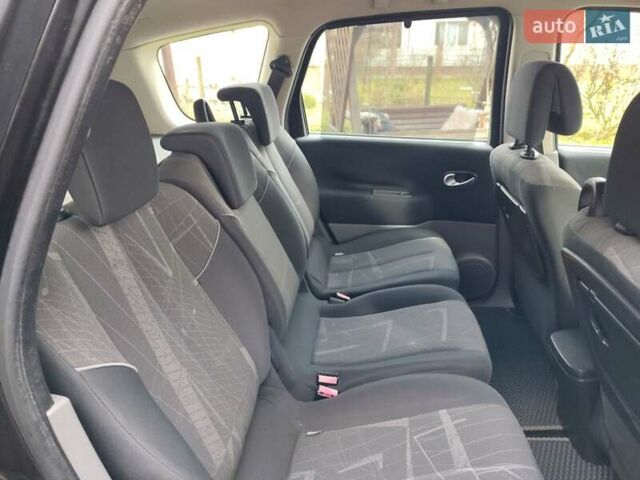 Чорний Рено Гранд Сценік, об'ємом двигуна 1.6 л та пробігом 240 тис. км за 5350 $, фото 87 на Automoto.ua