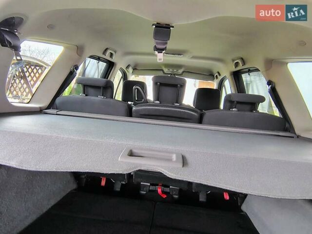 Чорний Рено Гранд Сценік, об'ємом двигуна 1.6 л та пробігом 240 тис. км за 5350 $, фото 51 на Automoto.ua