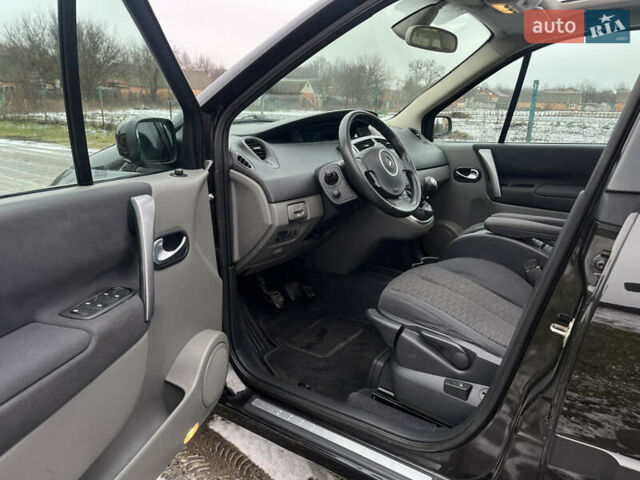 Черный Рено Гранд Сценик, объемом двигателя 1.6 л и пробегом 193 тыс. км за 6000 $, фото 22 на Automoto.ua