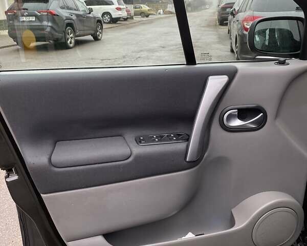 Чорний Рено Гранд Сценік, об'ємом двигуна 2 л та пробігом 208 тис. км за 5250 $, фото 19 на Automoto.ua