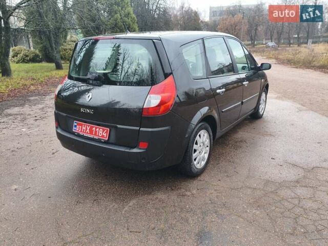Черный Рено Гранд Сценик, объемом двигателя 2 л и пробегом 110 тыс. км за 7150 $, фото 12 на Automoto.ua