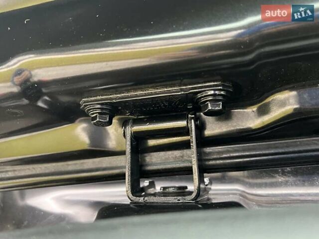 Черный Рено Гранд Сценик, объемом двигателя 2 л и пробегом 110 тыс. км за 7150 $, фото 60 на Automoto.ua