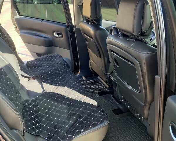 Черный Рено Гранд Сценик, объемом двигателя 2 л и пробегом 219 тыс. км за 6200 $, фото 14 на Automoto.ua