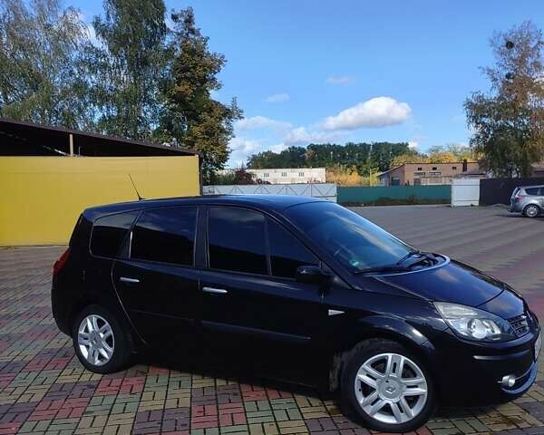 Черный Рено Гранд Сценик, объемом двигателя 2 л и пробегом 219 тыс. км за 6200 $, фото 1 на Automoto.ua